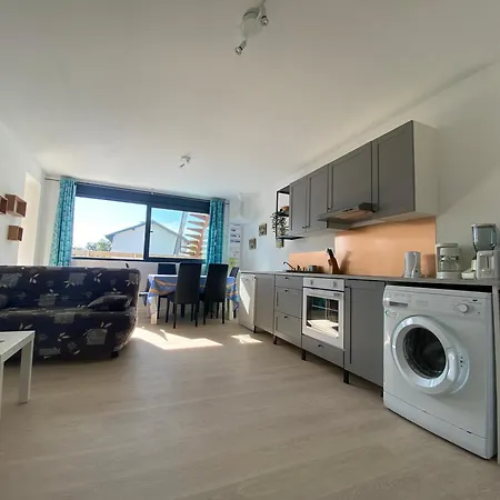 Land Apartment *